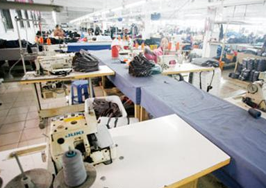 服裝廠新手工作指南 累不累？每天干什么？